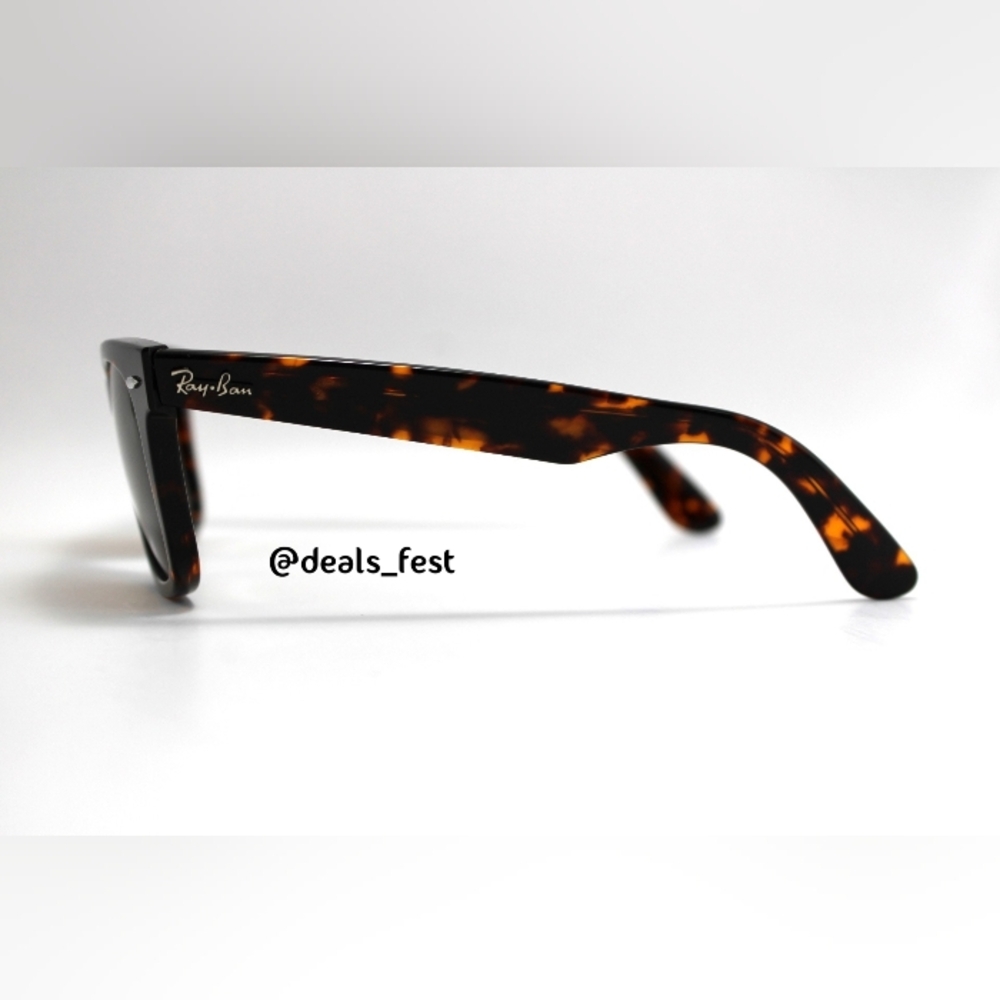 Model Display Ray-Ban Wayfarer Brown Tortoise RB2140 - Picture 9 of 16